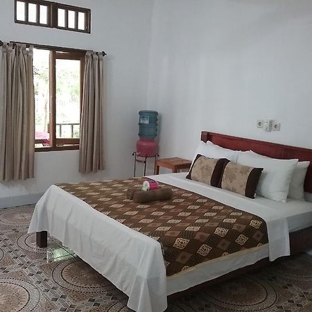 Putri Homestay Gili Meno Eksteriør bilde