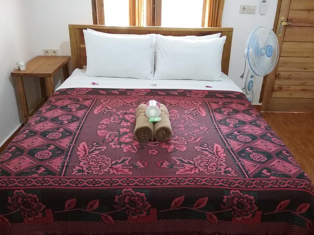 Putri Homestay Gili Meno Eksteriør bilde