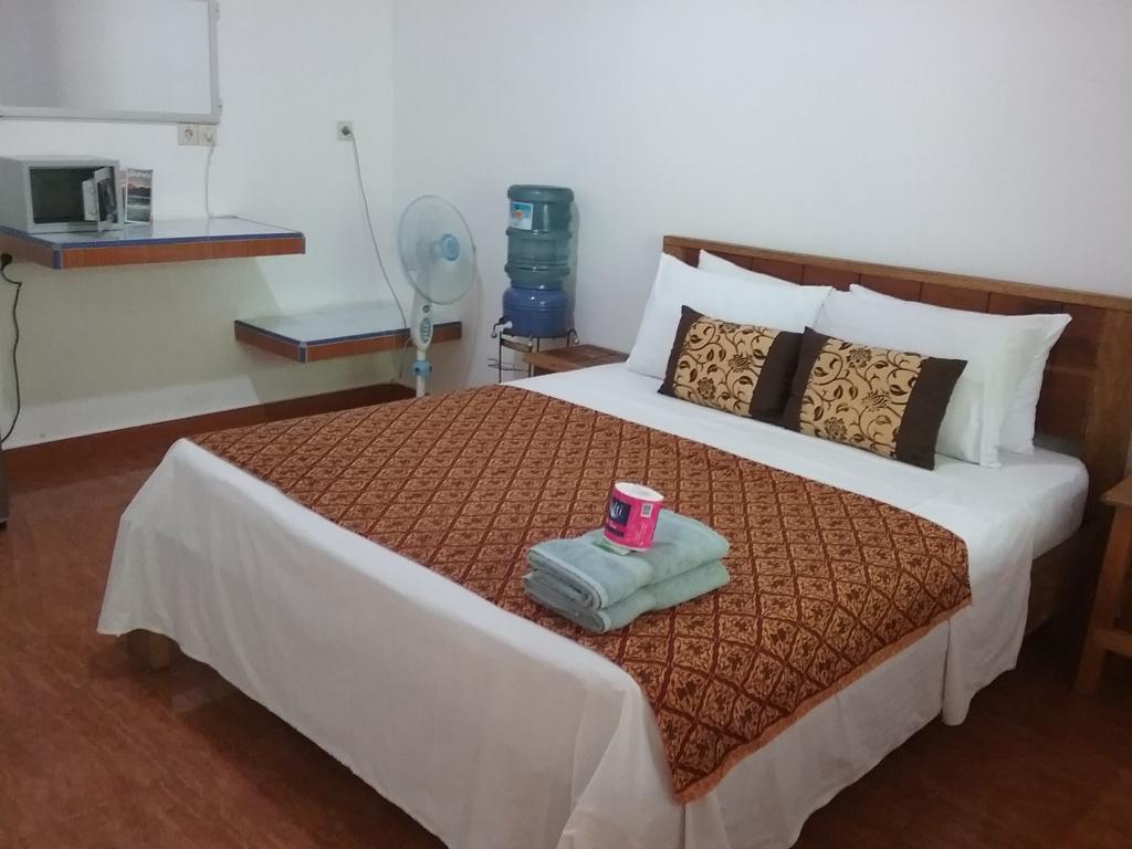 Putri Homestay Gili Meno Eksteriør bilde