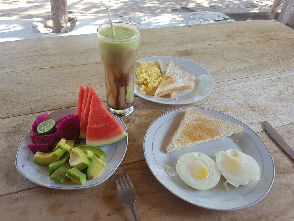 Putri Homestay Gili Meno Eksteriør bilde