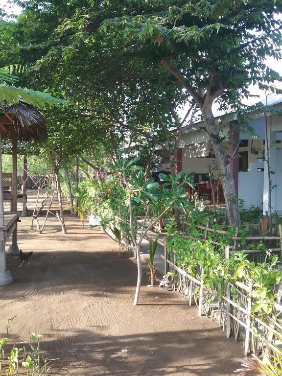 Putri Homestay Gili Meno Eksteriør bilde