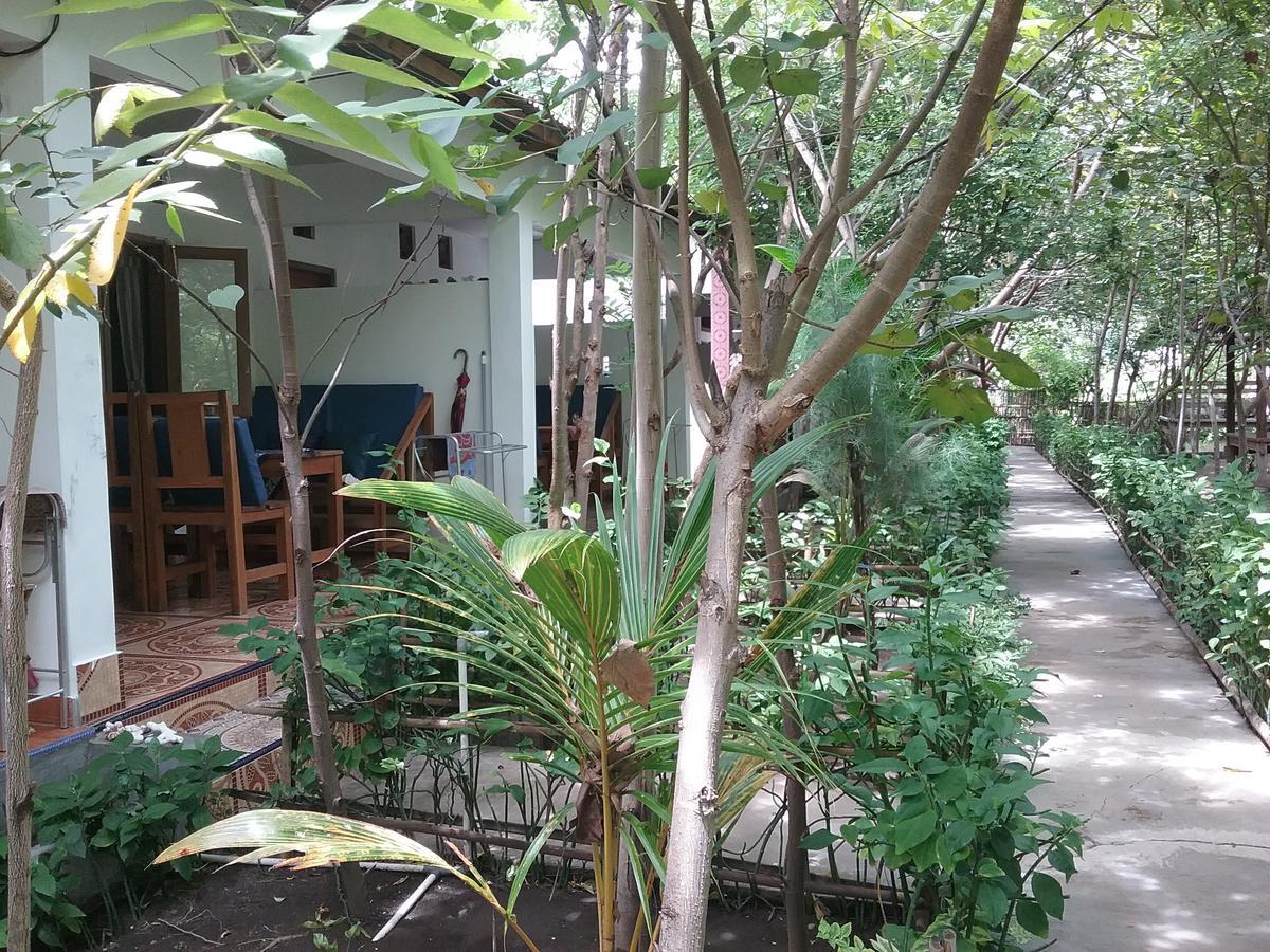 Putri Homestay Gili Meno Eksteriør bilde