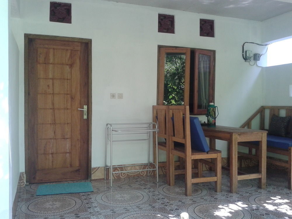 Putri Homestay Gili Meno Eksteriør bilde